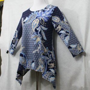 Westport Blue & White Poly Blend Stretch Blouse w/ Shark-Bite Hem SZ S EUC